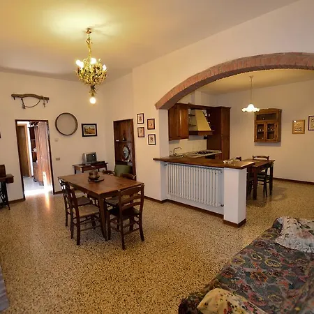 Agroturismo Poggio Ai Grilli *